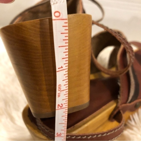 Olukai Kamola wooden clog sandal - Picture 11 of 12